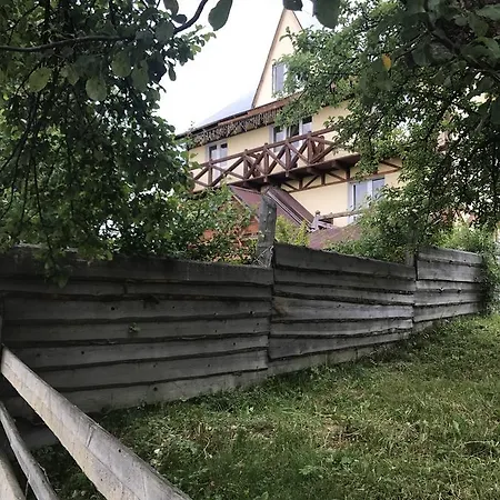 Bugel Отель